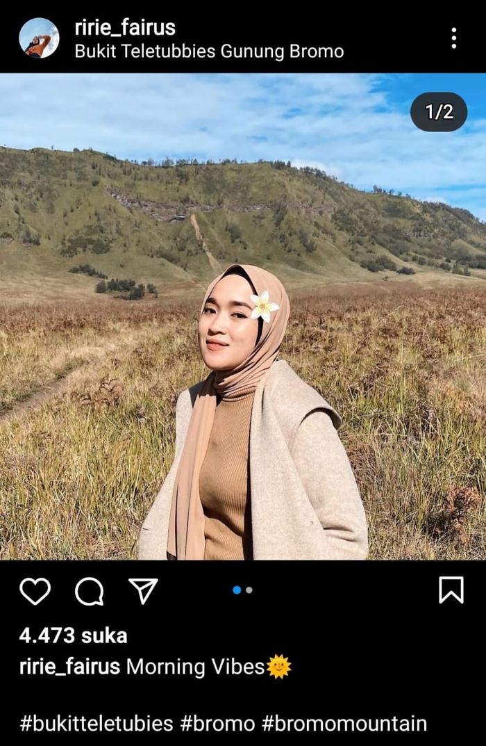 Ririe Fairus saat sedang berlibur di Gunung Bromo 