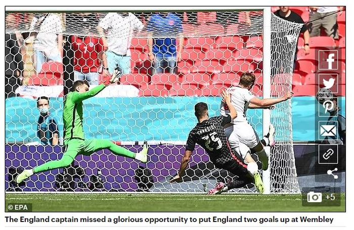 Harry Kane gagal memanfaatkan peluang emas menjadi gol dalam laga Inggris vs Kroasia padaGrup D Euro 2020 di Wembley, 13 Juni 2021.