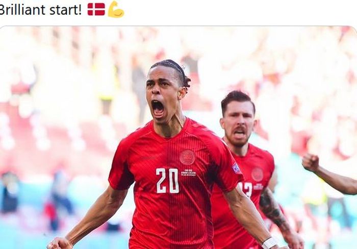 Penyerang timnas Denmark, Yussuf Poulsen, merayakan gol ke gawang timnas Belgia dalam laga Grup B EURO 2020 di Stadion Parken, Kamis (17/6/2021).