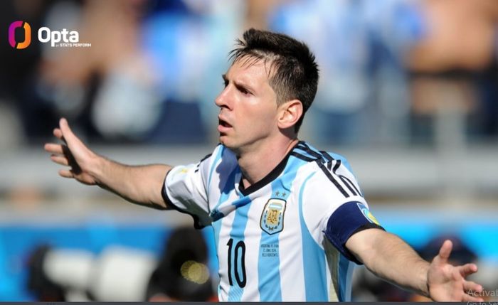 Megabintang Barcelona, Lionel Messi, mengakui bahwa dirinya bangga bisa menjadi pemain paling sering tampil untuk timnas Argentina.