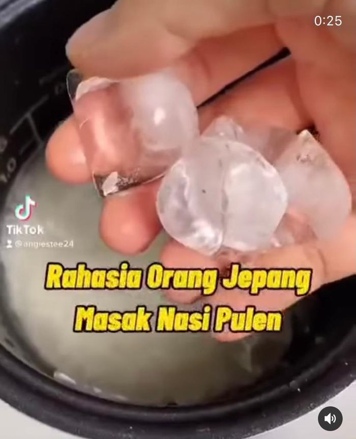 Masak nasi dengan es batu