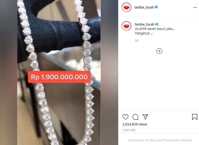 Video viral di TikTok yang membongkar harga perhiasan mirip kalung Ayu Ting Ting dan Nagita Slavina