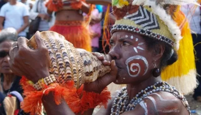 Selain Tifa, Inilah 6 Alat Musik Tradisional dari Papua Barat, dengan
