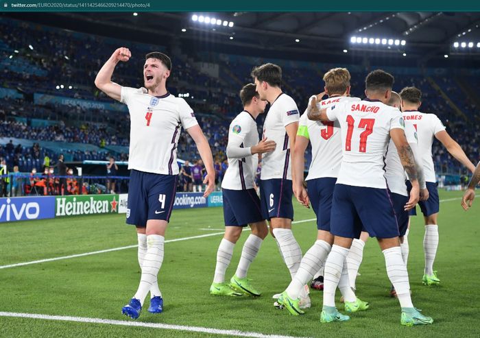 Timnas Inggris berhasil melenggang ke babak semifinal EURO 2020 usai menggasak Ukraina 4-0 di babak perempat final.