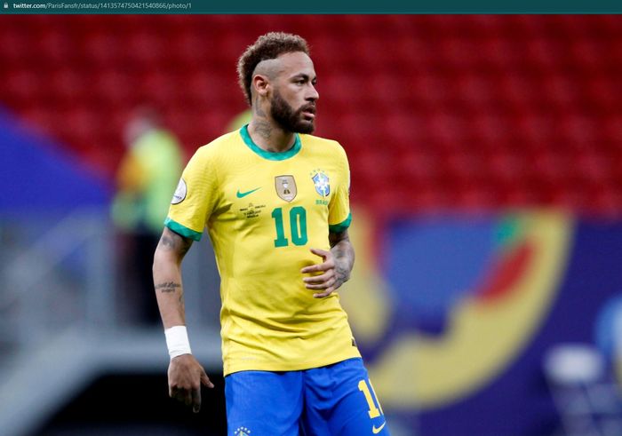 Penyerang timnas Brasil, Neymar bersiap hadapi timnas Argentina pada final Copa America 2021.