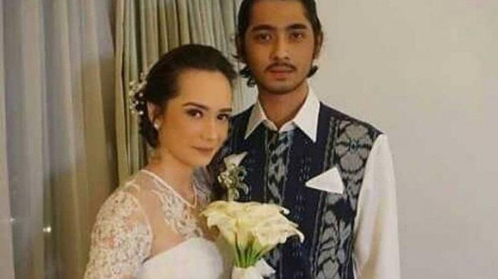Potret pernikahan sederhana Putri Anne dan Arya Saloka