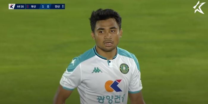 Penampilan Asnawi Mangkualam dalam laga Busan IPark Vs Ansan Greeners di Gudeok Stadium, Busan, dalam laga pekan ke-21 K-League 2, Sabtu (17/7/2021).