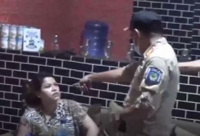 Wanita korban pemukulan Satpol PP kini dilaporkan ke polisi