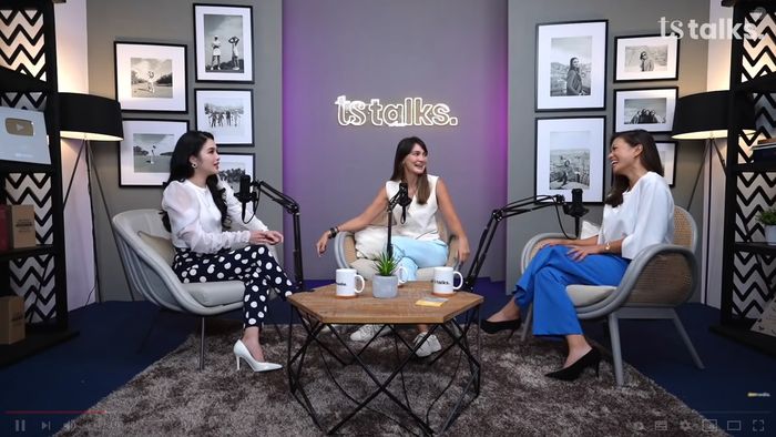 Sandra Dewi dan Luna Maya