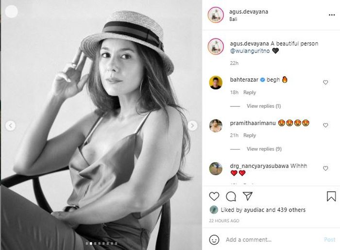 Qiz dosti qattiq straponed qilingan porno video