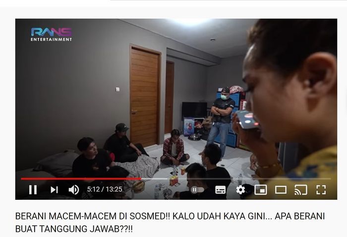 Nagita Slavina saat menghubungi ibu Anton
