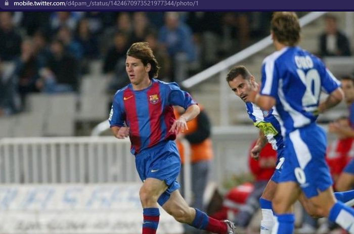 Momen debut Lionel Messi dalam pertandingan jornada ke-7 LaLiga melawan Espanyol pada 16 Oktober 2004. 