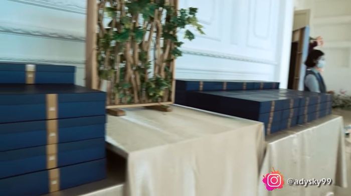 Box <a href='https://manado.tribunnews.com/tag/makanan' title='makanan'>makanan</a> harga ratusan ribu pada acara Leslar terjajar rapi untuk para tamu undangan