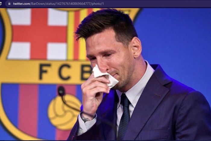 Lionel Messi tak bisa menyembunyikan kesedihannya saat menghadiri konferensi pers terakhir di Barcelona pada 8 Agustus lalu. 