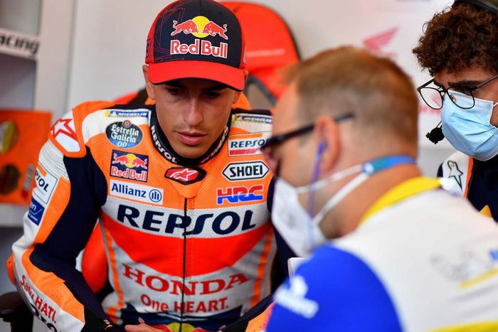 Pembalap Repsol Honda, Marc Marquez, pada hari pertama seri balap MotoGP Inggris 2021 di Sirkuit Silverstone, Jumat (27/8/2021).