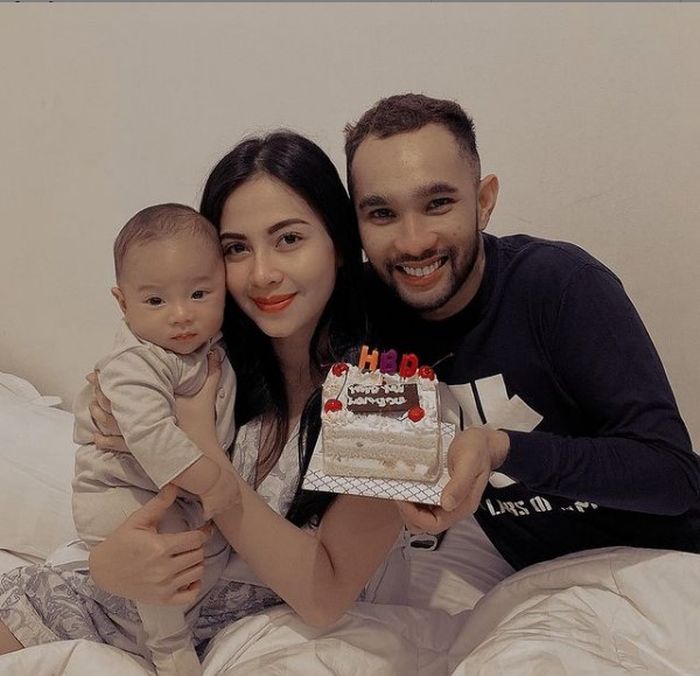 Hanna Kartika dan Enji
