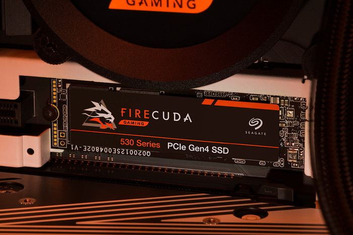FireCuda 530 tanpa heatsink