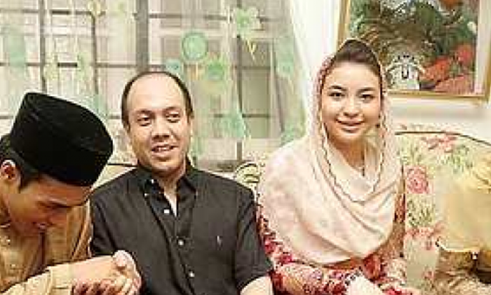 Tengku Muhammad Fakhry dan Manohara Odelia Pinot