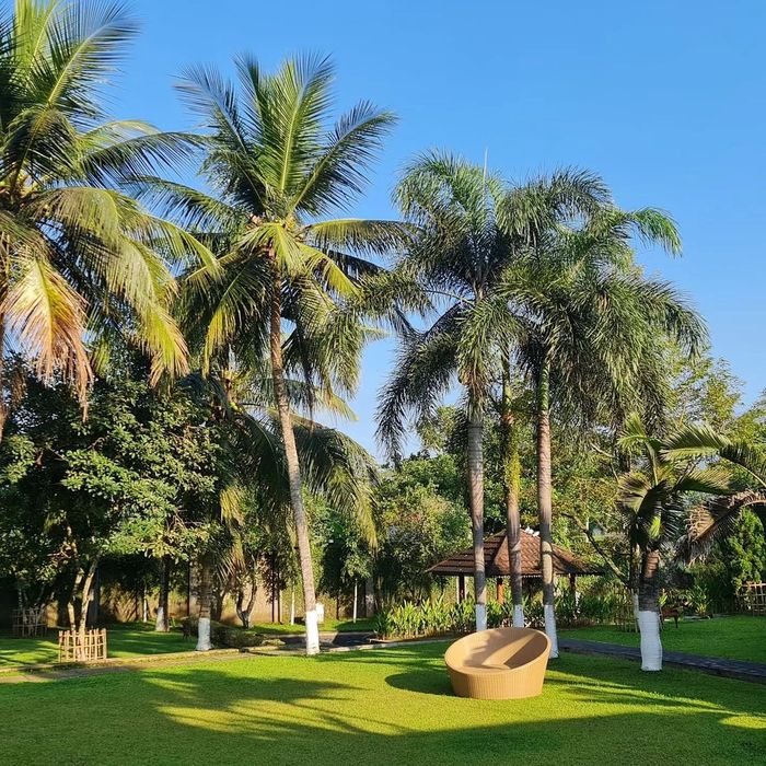 Rumah artis Mayangsari