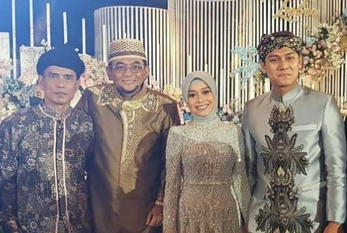 Ustaz Subki yang nikahkan Lesti dan Rizky Billar