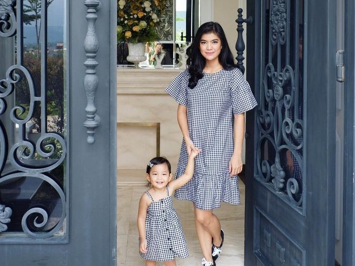 Raya Kohandi dan anak