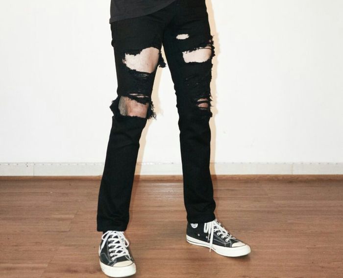 5 Rekomendasi Ripped Jeans Brand Lokal 