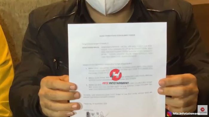 Surat cerai yang dikirimkan Mansyardin Malik kepada Marlina Octoria berupa dokumen fotokopi
Tangkap layar Youtube Hitz Infotainment
