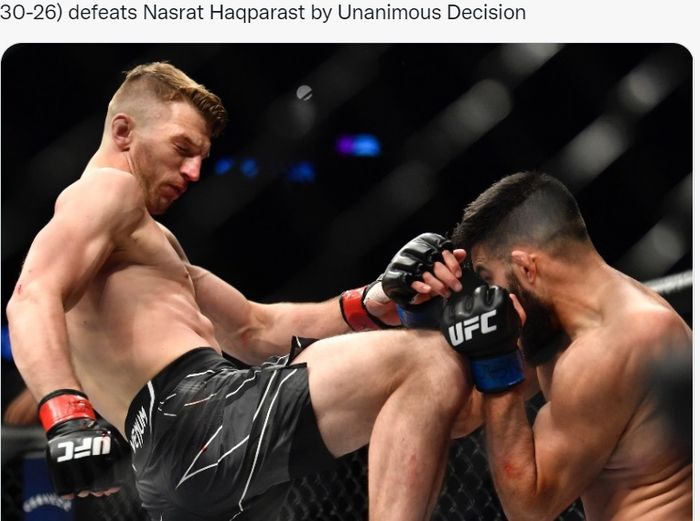 Dan Hooker menang mudah atas Nasrat Haqparast di UFC 266, Minggu (26/9/2021) WIB di Las Vegas.
