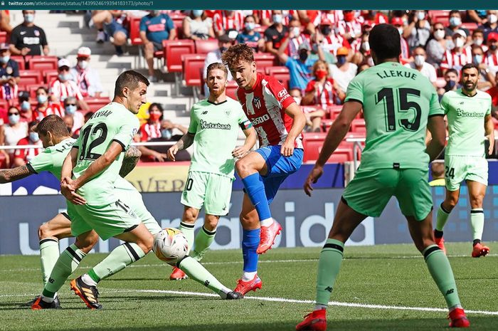 Momen Antoine Griezmann pada laga Atletico Madrid melawan Athletic Club di Liga Spanyol 2021-2022.