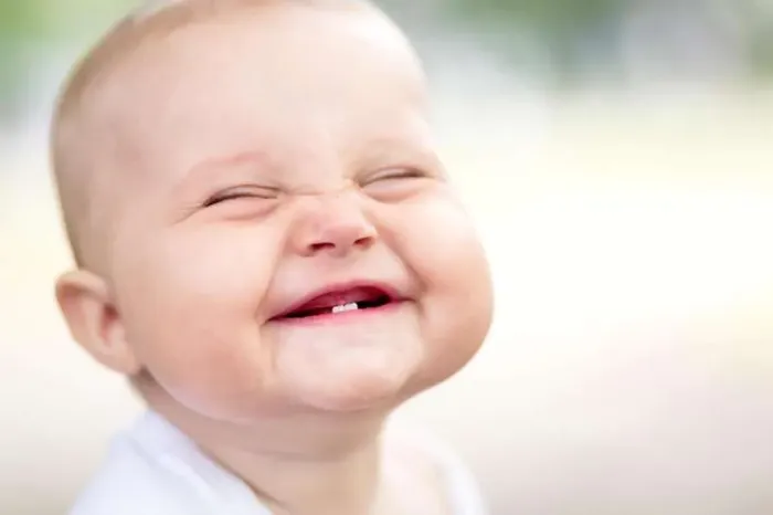 Adult humans tend to laugh on exhalation, but chimpanzees and bonobos mostly laugh in two ways: First, panting, with a sound produced on in-and-out breaths. Second, the burst of laughter that occurs on exhalation—like an adult human.