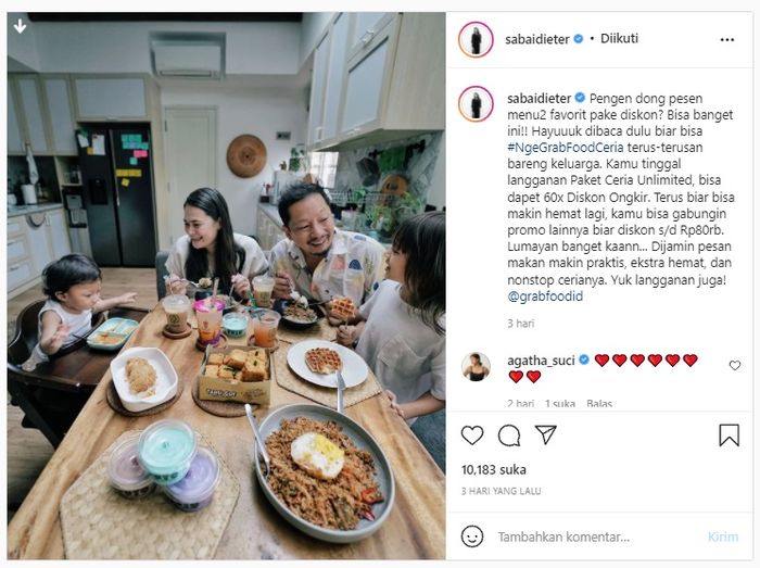 Dapur di rumah artis Ringgo Agus Rahman