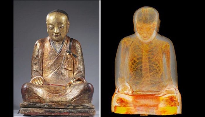 Biksu mumi ditemukan di patung Buddha kuno.