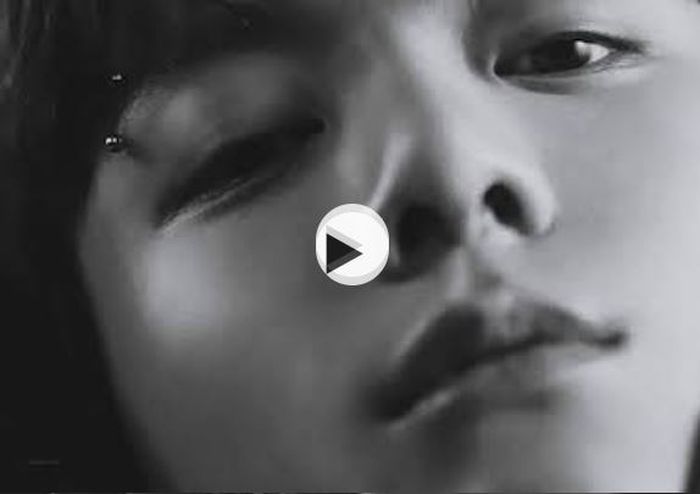 Tak Jera Bikin Klepek Klepek Kaum Hawa Begini Reaksi Netizen Seantero Jagat Menyaksikan Wajah Jungkook Bts Di Iklan Terbarunya