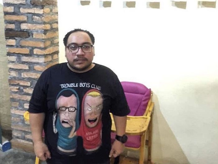 Foto bintang sinetron Tuyul dan Mbak Yul Reborn diseret ke jalan beredar di media online.