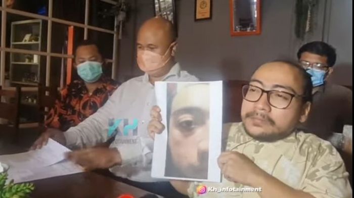 Foto bintang sinetron Tuyul dan Mbak Yul Reborn diseret ke jalan beredar di media online.