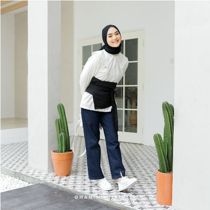 Rekomendasi Online Shop yang Jual Obi Belt, Bikin Tubuh Tampak Ramping