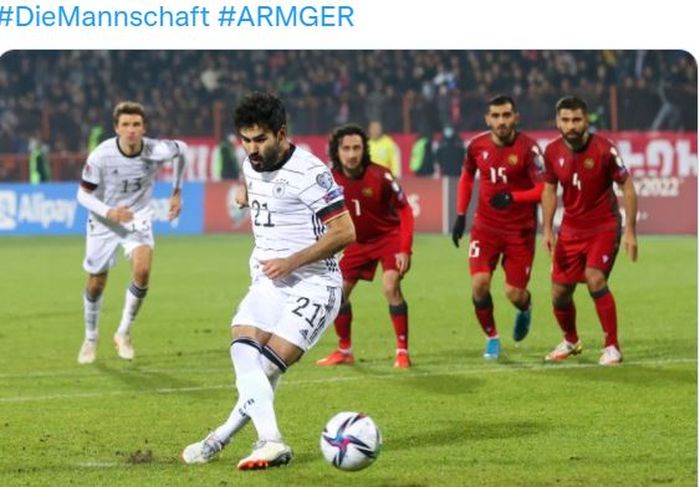 Gelandang timnas Jerman, Ilkay Guendogan, mencetak gol ke gawang timnas Armenia dalam laga Grup J Kualifikasi Piala Dunia 2022 Zona Eropa di Stadion Republican, Minggu (14/11/2021).