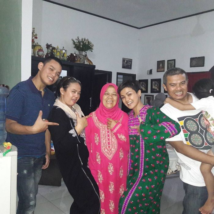 Nirina saat masih bersama ART