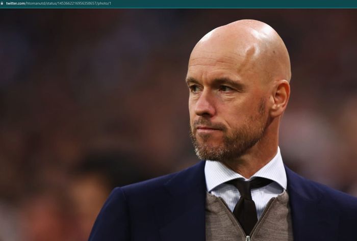 Pelatih Ajax Amsterdam, Erik ten Hag, masuk bursa pelatih baru Manchester United.