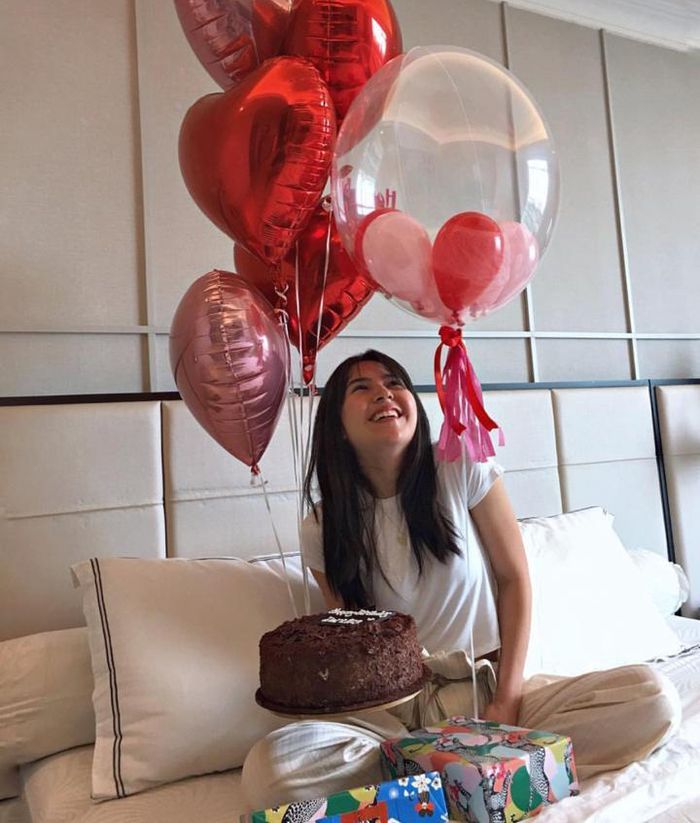 Kamar di rumah Olivia Jensen