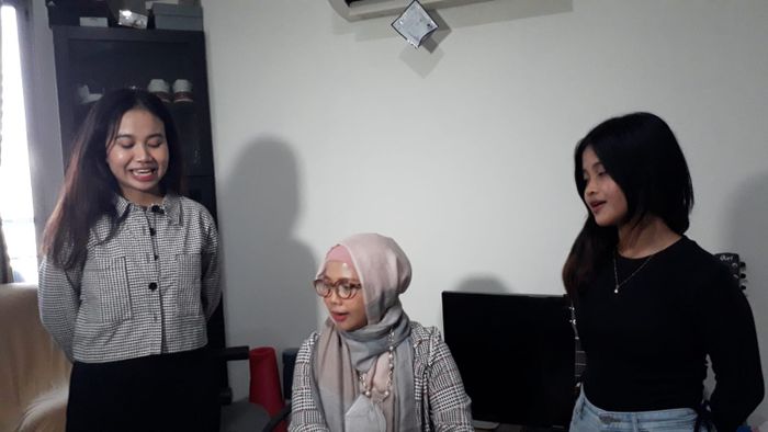 Adik Vanessa Angel, Mayang dan Chika, saat ditemui Grid.ID di apartemen di kawasan Jakarta Utara, Rabu (1/12/2021).