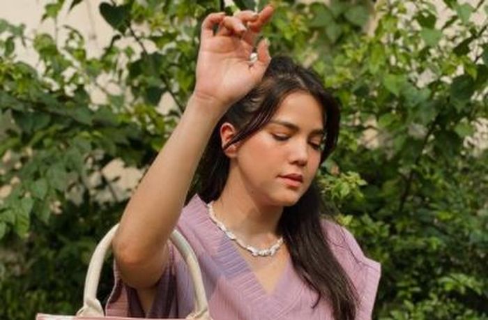 Alice Norin yang cantik