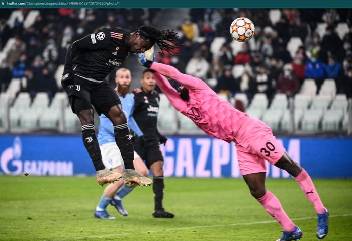 Moise Kean berhasil membuat Juventus unggul tipis 1-0 atas Malmo pada laga pamungkas Grup H Liga Champions 2021-2022.