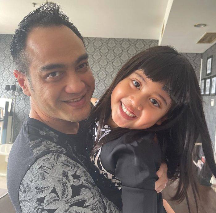 Unggahan Venna Melinda 