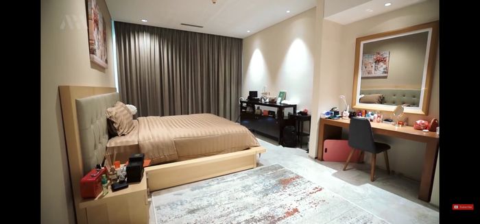 Kamar tidur di rumah artis Ria Ricis dan Teuku Ryan.