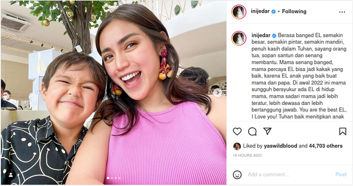 Jessica Iskandar kepergok tulis pesan mendalam dan harapan untuk sang putra di Tahun Baru 2022, ini arti nama El Barack yang punya makna unik.