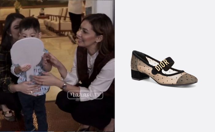 Penampilan <a href='https://manado.tribunnews.com/tag/selvi-ananda' title='Selvi Ananda'>Selvi Ananda</a> pakai sepatu branded - Pump Heels