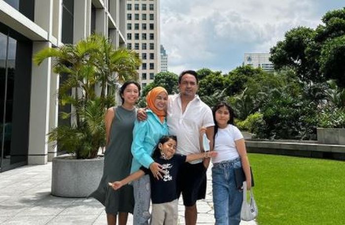 Keluarga Meisya Siregar dan Bebi Romeo