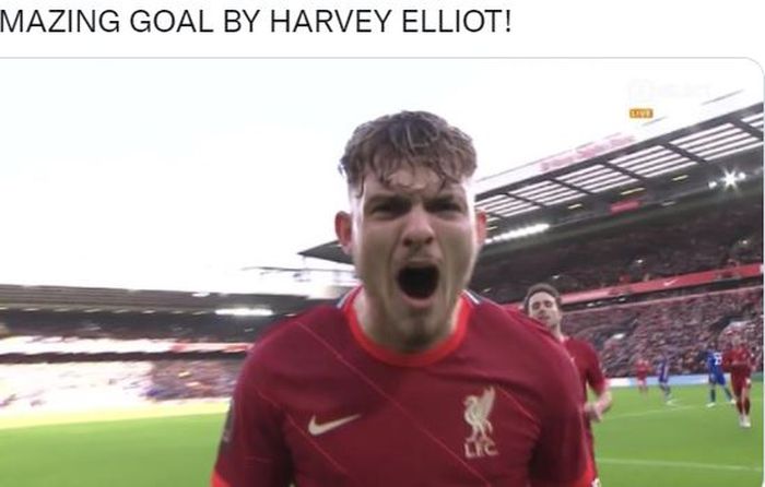 Gelandang Liverpool, Harvey Elliott, merayakan gol ke gawang Cardiff City dalam laga putaran keempat Piala FA di Stadion Anfield, Minggu (6/2/2021).