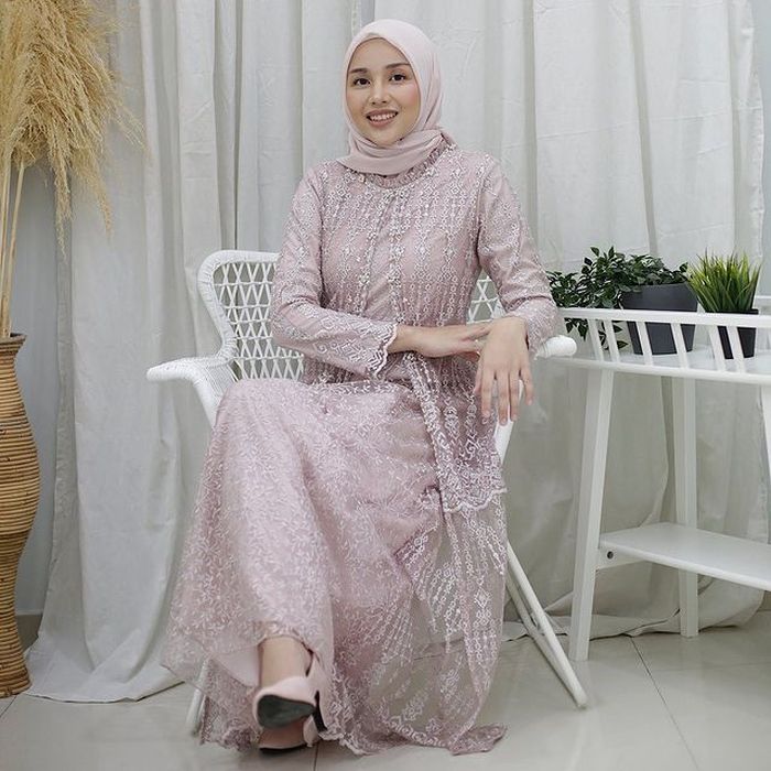 7 Model Dress Warna Rosegold Yang Cantik Dipakai Buat Lebaran Cewekbanget 7287